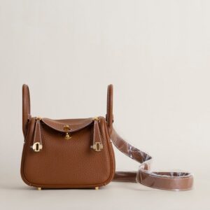 Mini Lindy Clemence leather CC37 Gold GHW