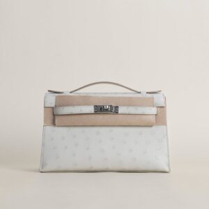 32f8875f06b34195d34c2d6141d007d8_900x.jpg Kelly pochette Ostrich 80 Pearl gray PHW
