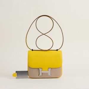 Constance 18CM Epsom 9O Jaune de Naples PHW