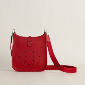 e7df1eec0b888f8c8a57abddc8787b17_900x.jpg Evelyne mini Clemence Q5 Rouge casaque PHW