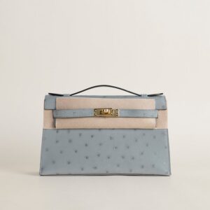 Kelly pochette Ostrich 8U Blue Glacier GHW